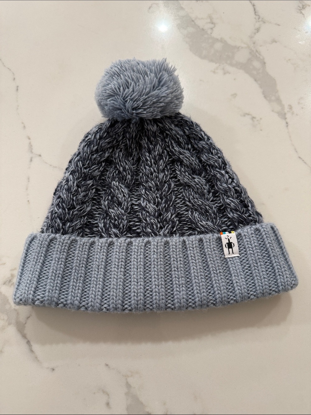 Smartwool Isto Retro Cable Knit Gray Pom Pom Wool Beanie Fall Winter Gorpcore